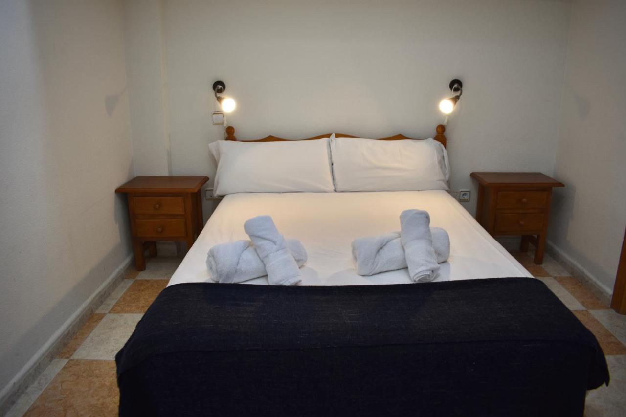 Hotel El Ancla Villanueva de la Cañada Buitenkant foto