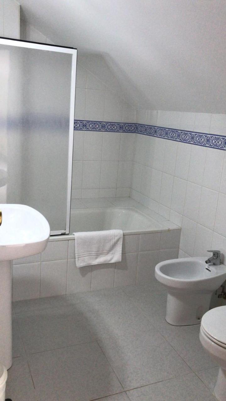 Hotel El Ancla Villanueva de la Cañada Buitenkant foto